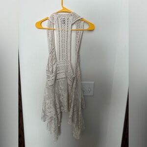Vanity Cream Lace Cardigan
